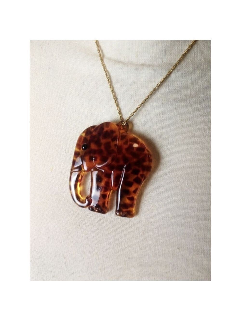 Tortoise Shell Colored Elephant Pendant Necklace - Picture 2 of 3
